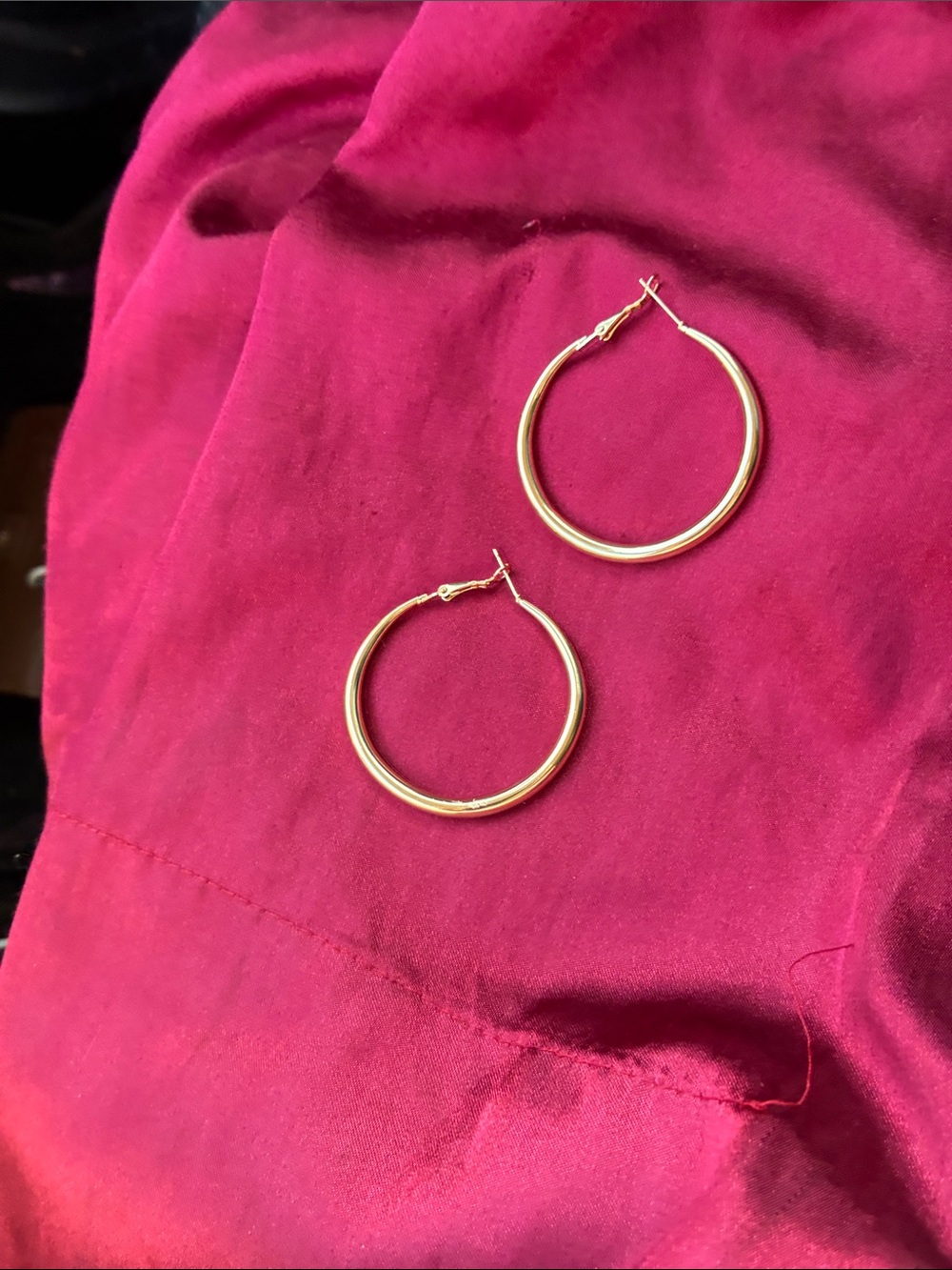 Gold Hoop Earrings - Classic Women's Hoops